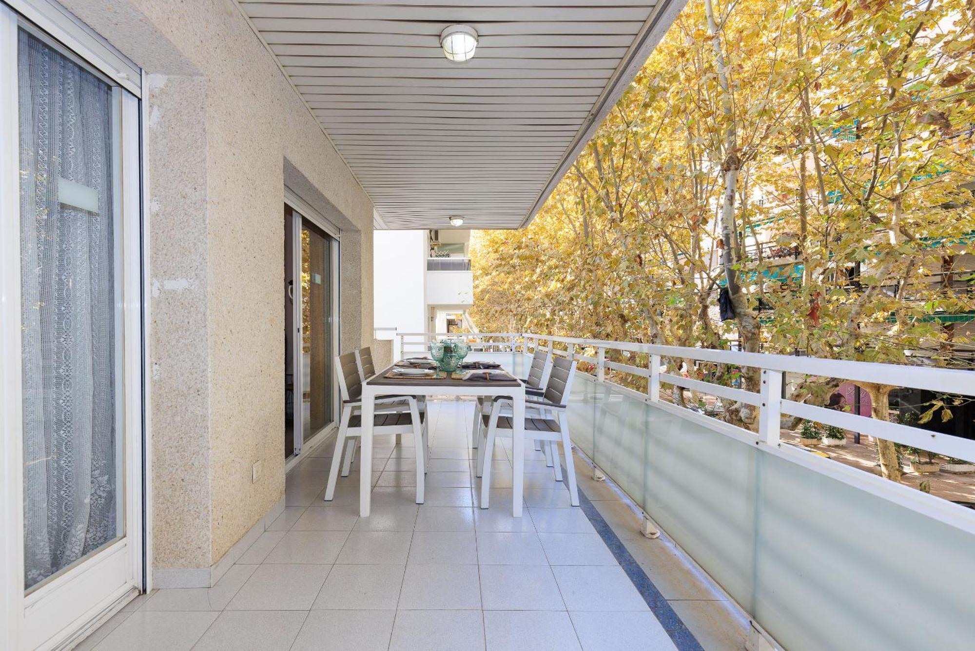 Uhc Apartamento Ruisenores Salou Exterior photo