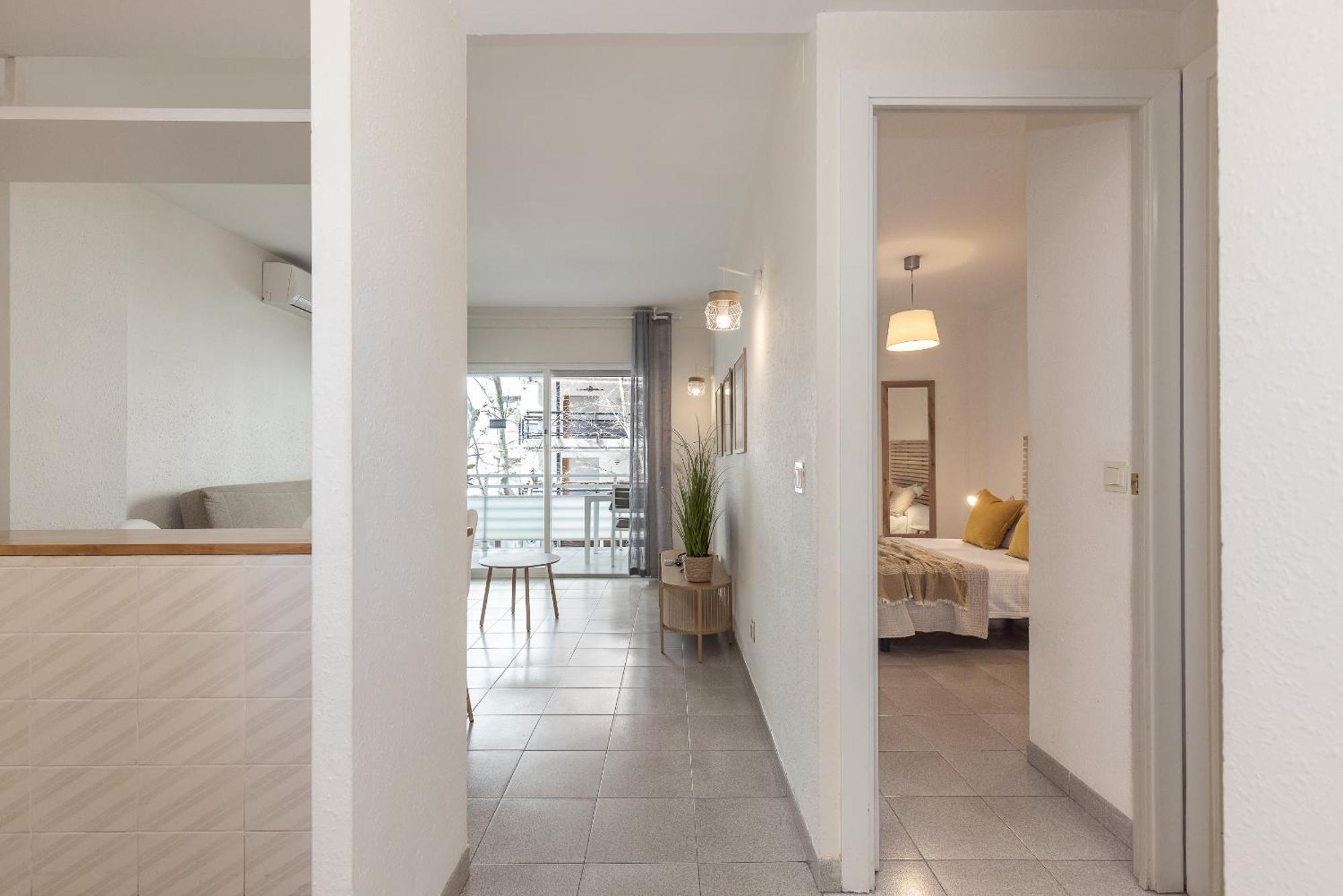 Uhc Apartamento Ruisenores Salou Exterior photo